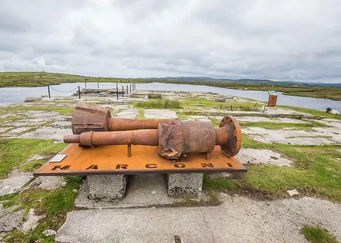 102 - * Ballyconneely